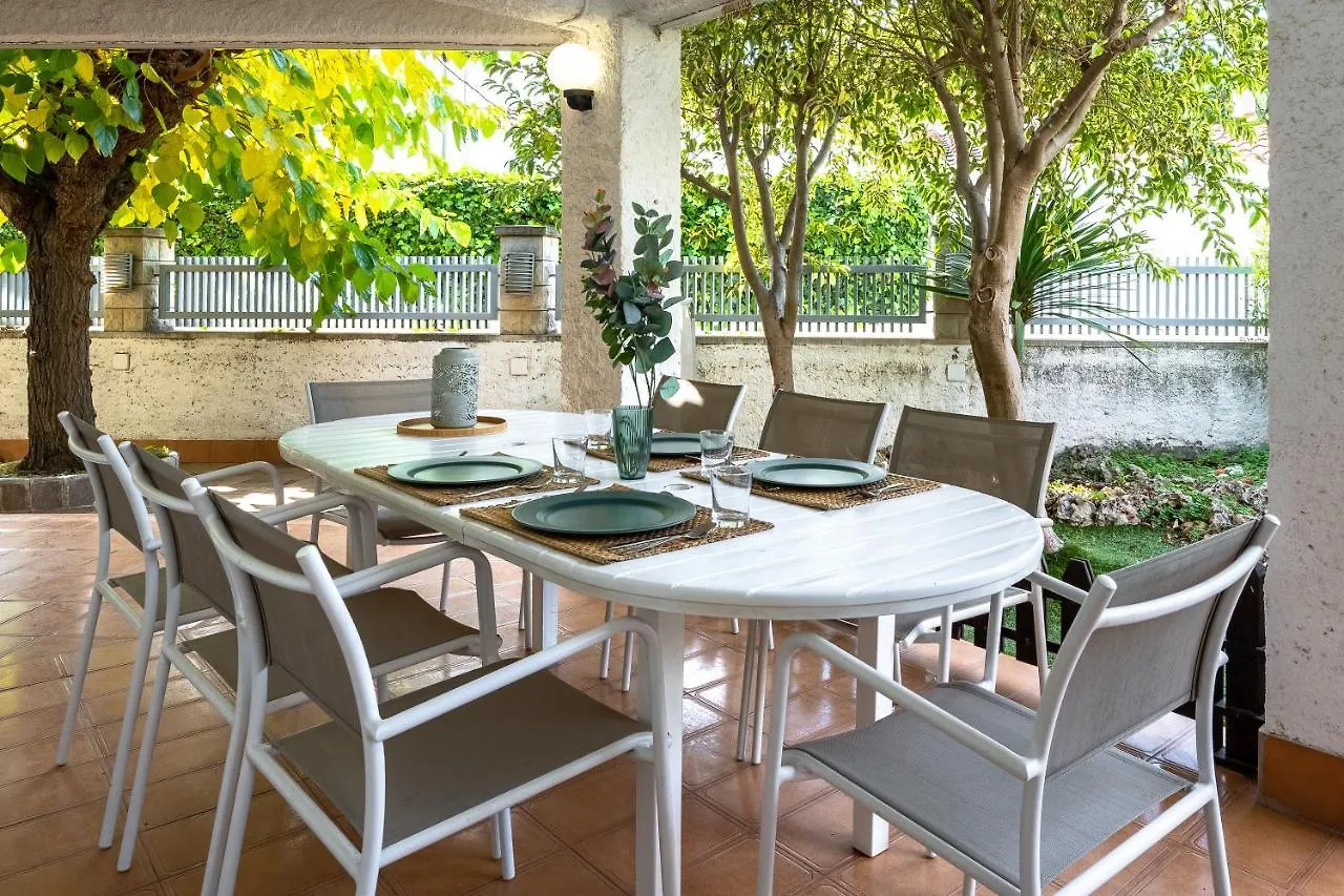Villa 30 M From The Beach Cambrils